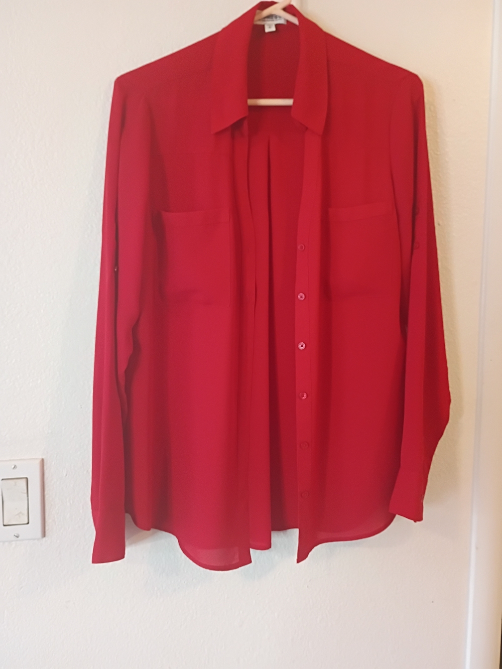 Express Woman Red Long-Sleeve Button-Up Shirt